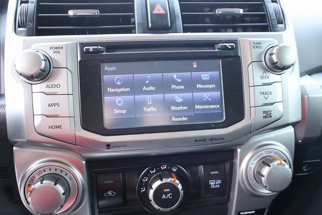 Used 2019 Toyota 4Runner SR5 AWD/4WD image 10