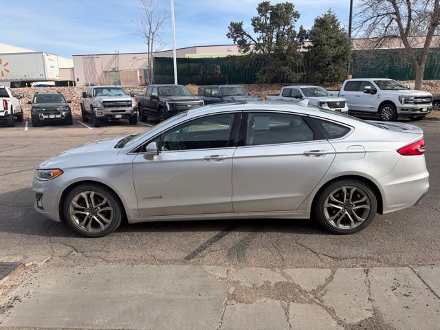 Used 2019 Ford Fusion Titanium image 2