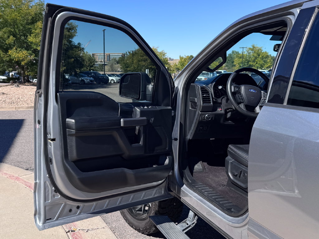 Used 2020 Ford F150 XLT w/ Equipment Group 302A Luxury AWD/4WD image 15
