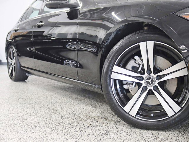 Used 2024 Mercedes-Benz C 300 4MATIC Sedan image 4
