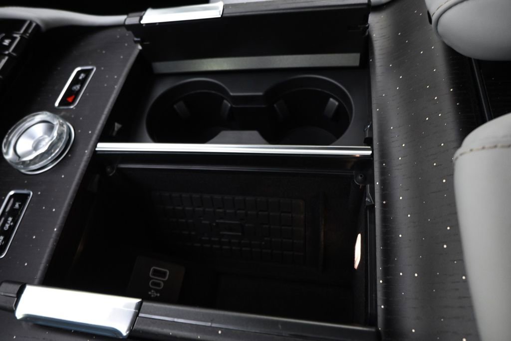 New 2026 Lincoln Navigator Black Label image 29