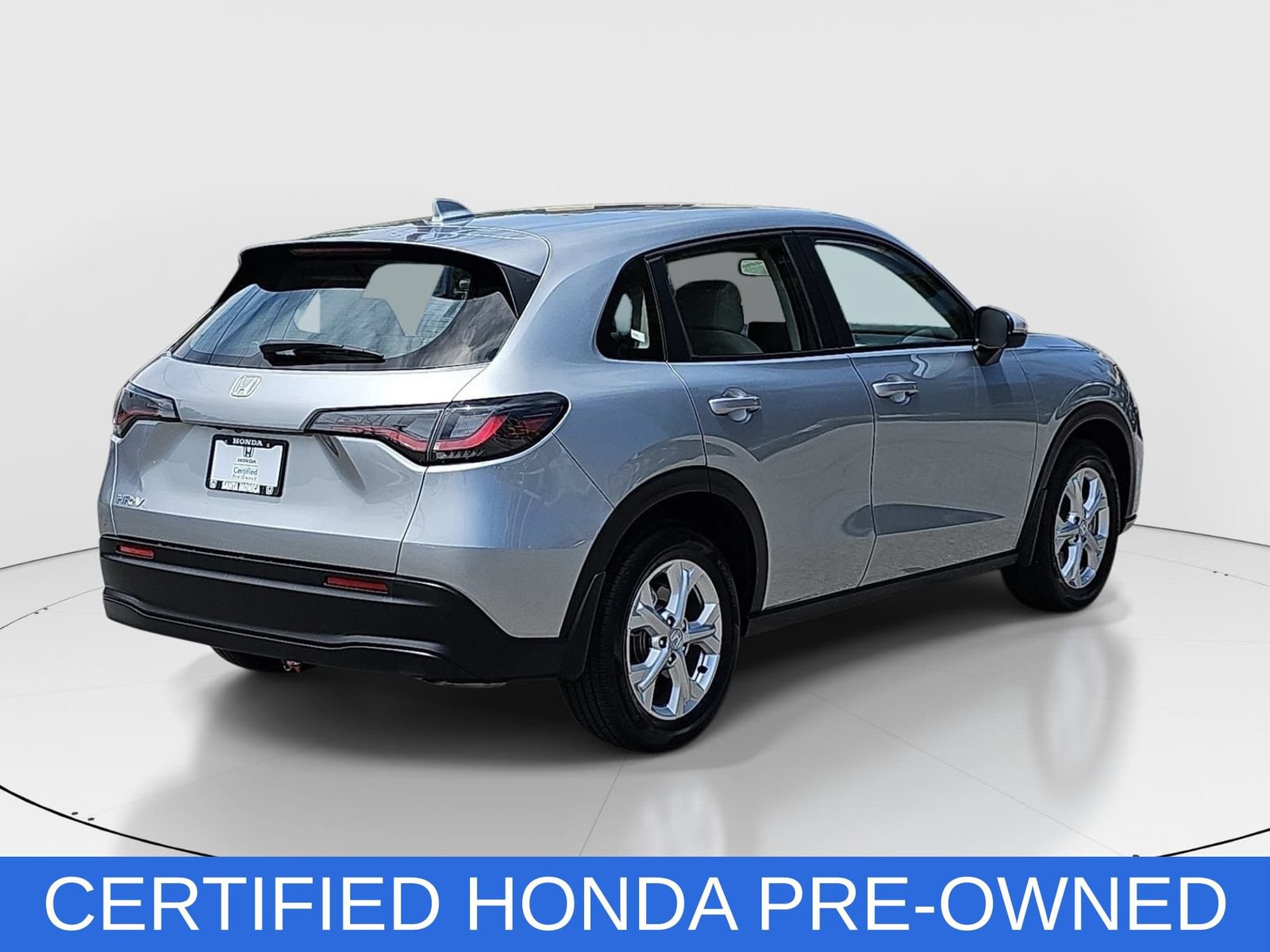 Certified 2025 Honda HR-V LX image 5