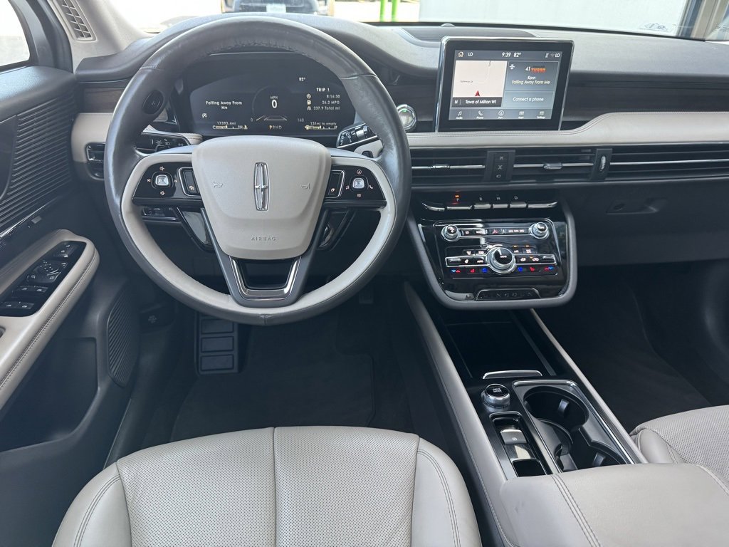 Used 2022 Lincoln Corsair Reserve w/ Equipment Group 201A image 17