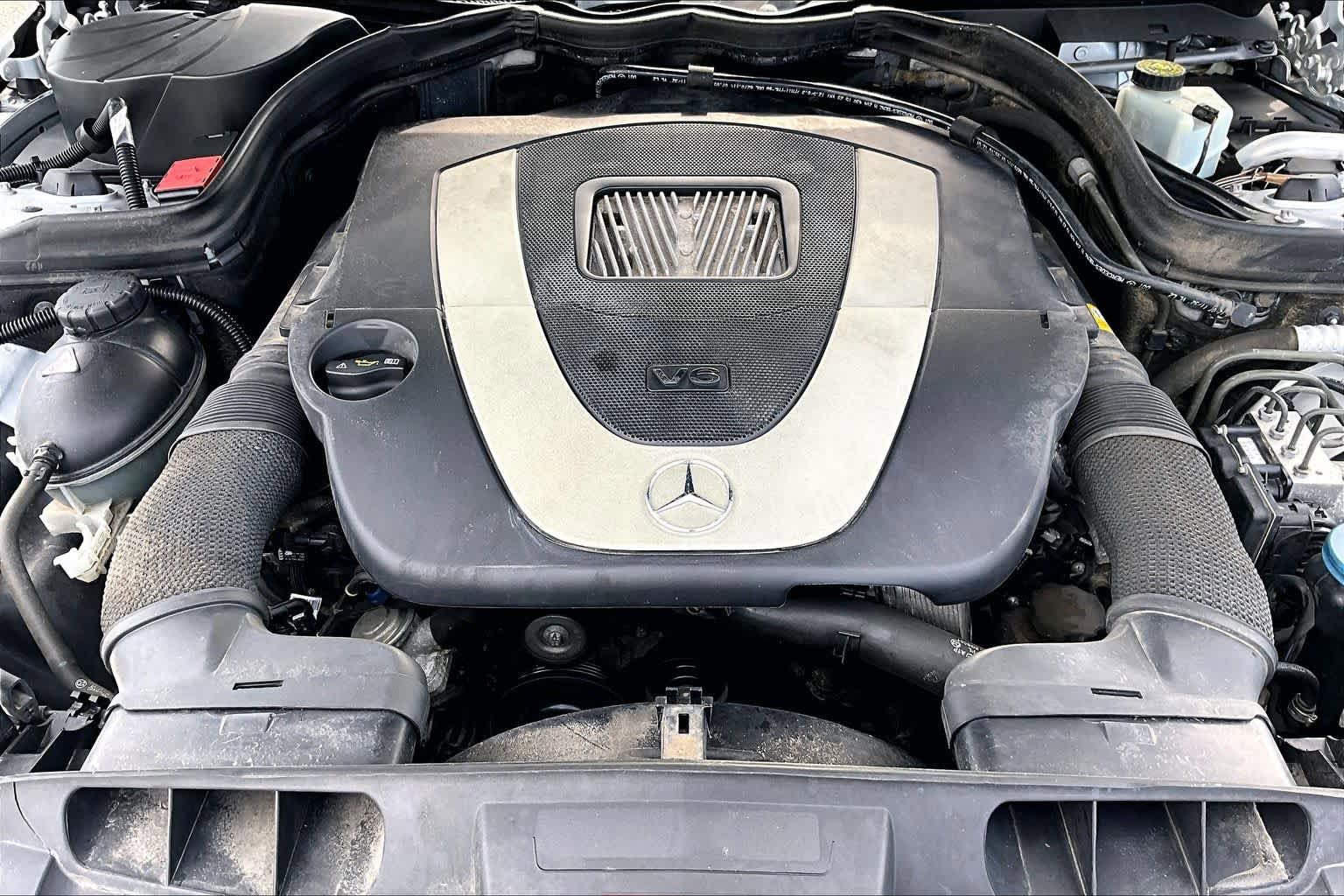Used 2011 Mercedes-Benz E 350 Coupe image 32