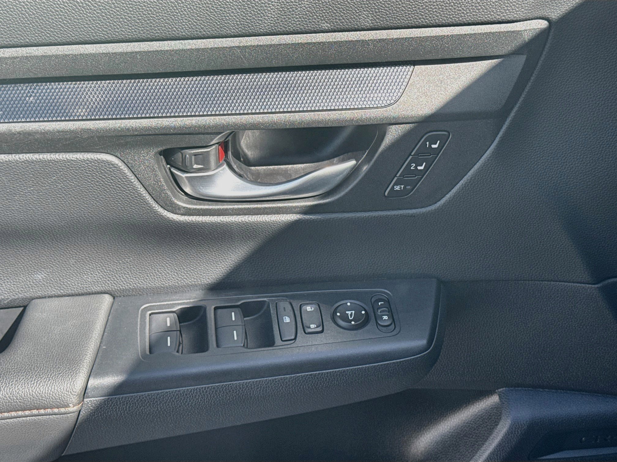 Used 2024 Honda CR-V Sport-L image 16