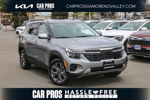 Used 2024 Kia Seltos S AWD/4WD image 1