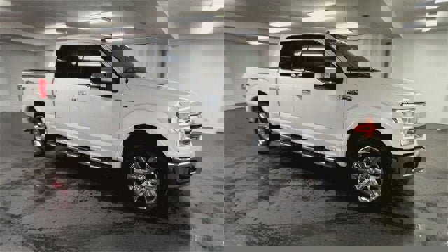 Used 2020 Ford F150 Lariat w/ Equipment Group 502A Luxury image 2