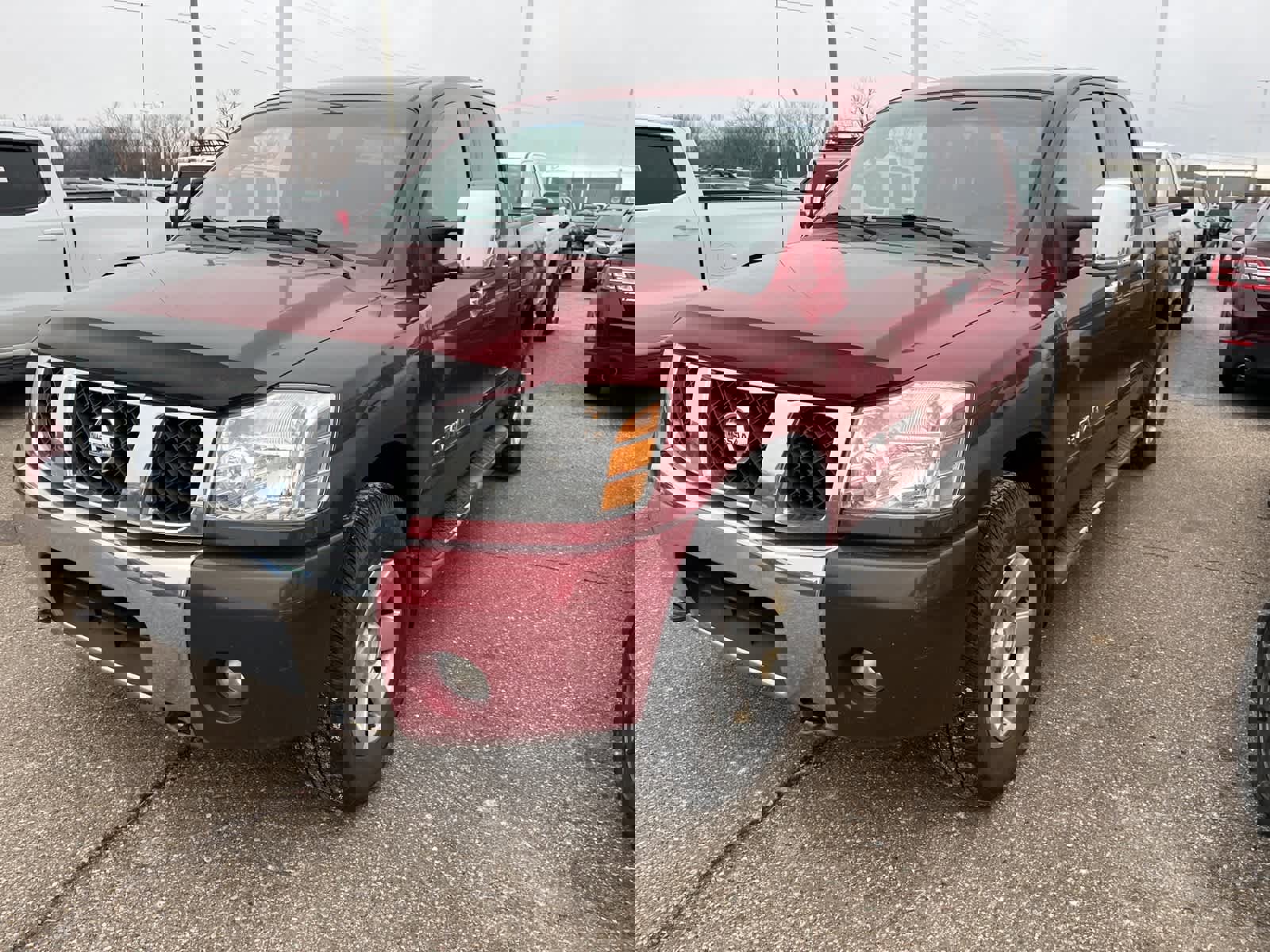 Used 2006 Nissan Titan LE w/ (S01) Side-Airbag Pkg w/ VDC image 2