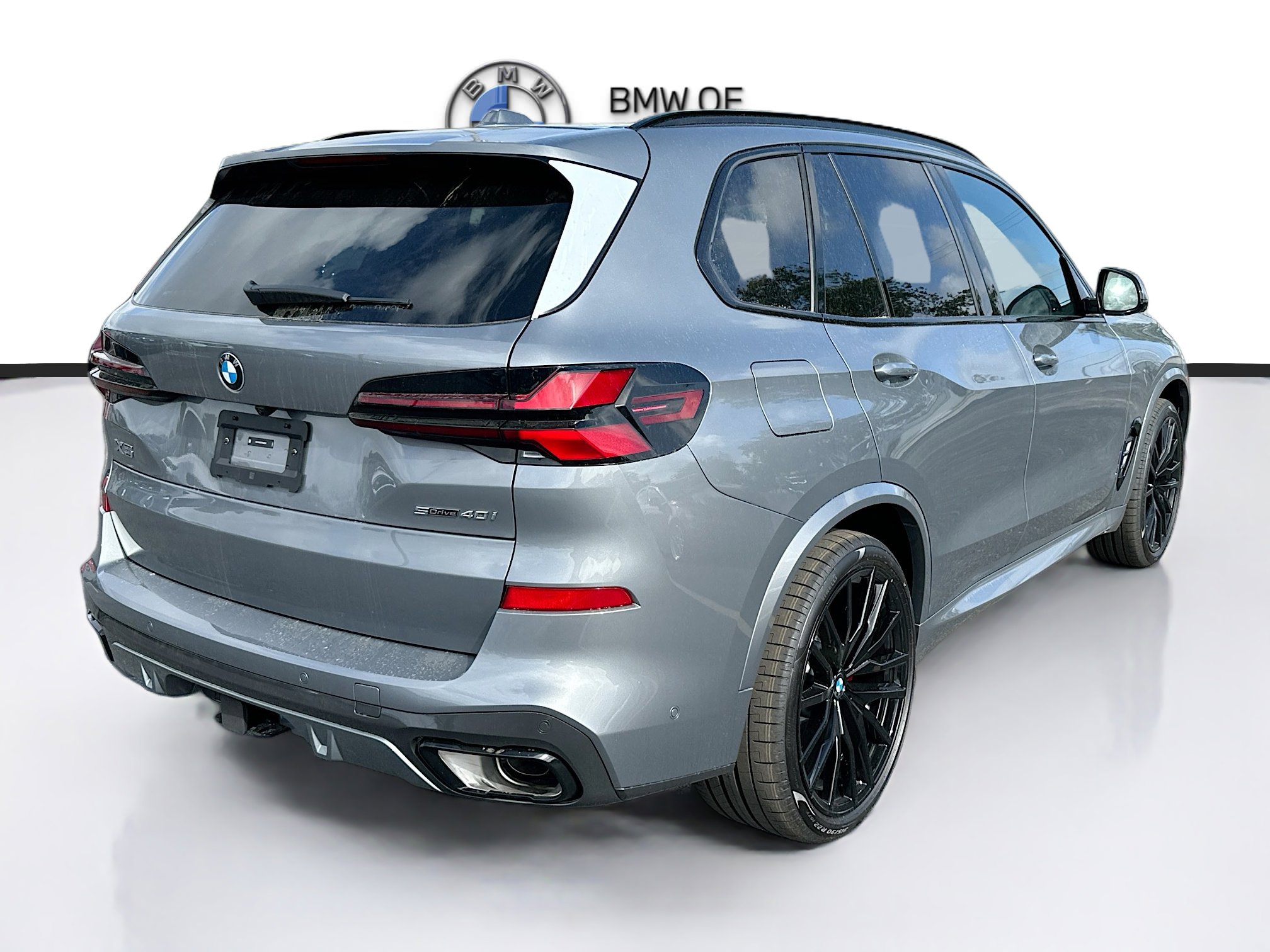 New 2026 BMW X5 sDrive40i w/ Executive Package image 6