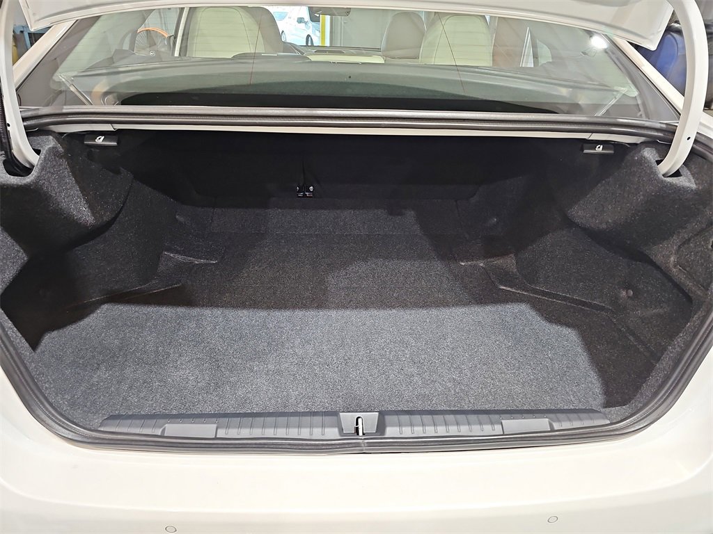 New 2025 Subaru Legacy Limited image 12