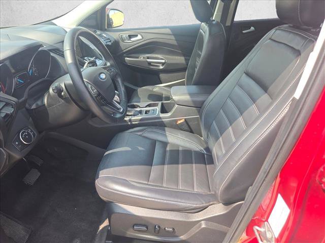 Used 2019 Ford Escape Titanium FWD image 17