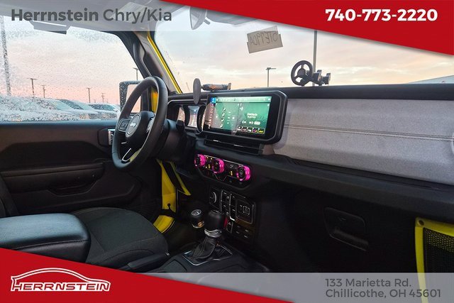 Used 2024 Jeep Wrangler Willys image 26
