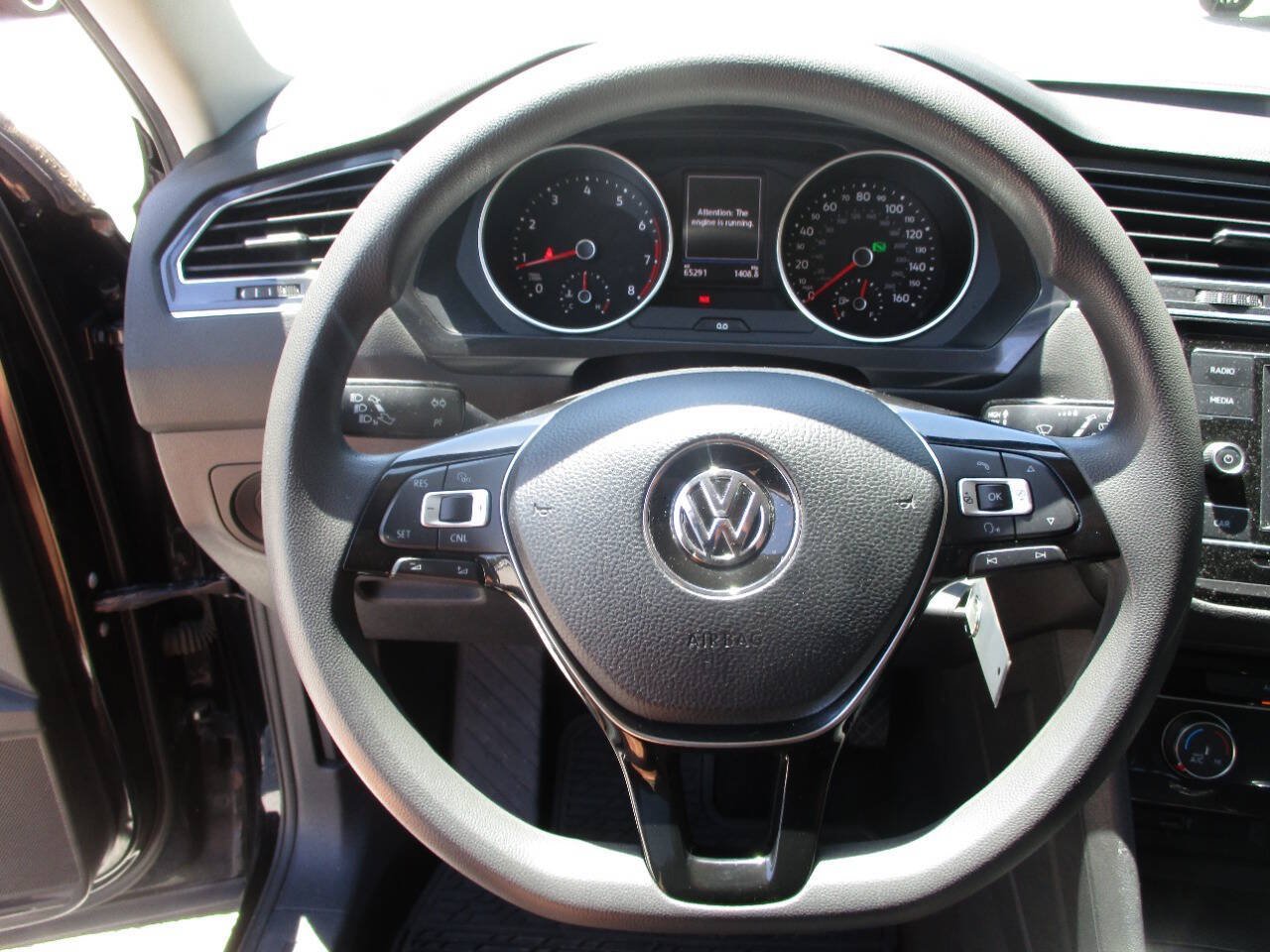 Used 2018 Volkswagen Tiguan S AWD/4WD image 14