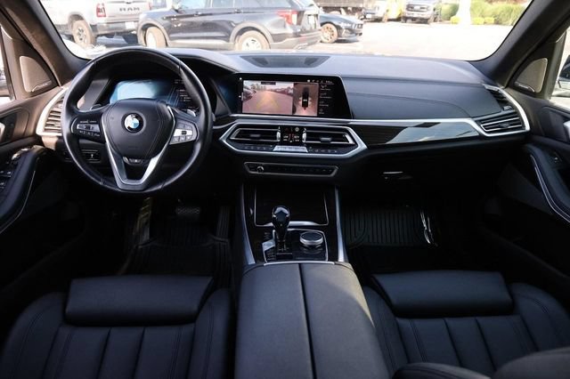 Used 2021 BMW X5 xDrive40i AWD/4WD image 25
