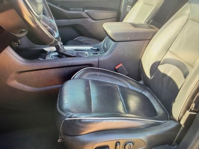 Used 2021 Chevrolet Traverse High Country image 3