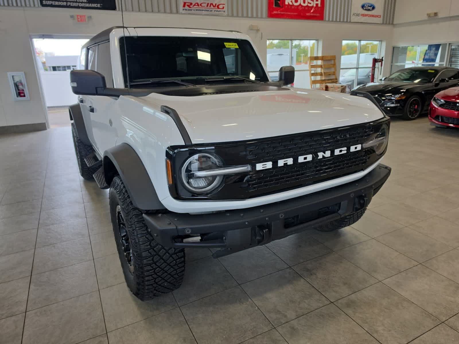Used 2024 Ford Bronco Wildtrak AWD/4WD image 3