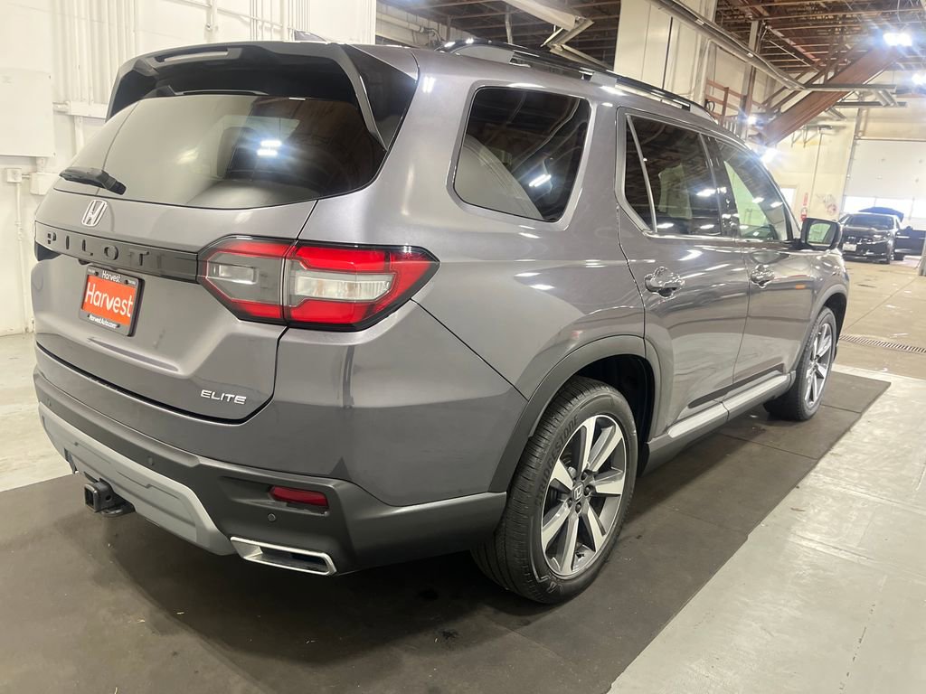Used 2023 Honda Pilot Elite image 8