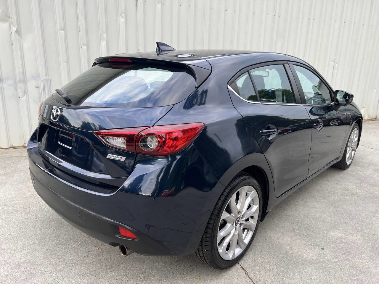 Used 2016 MAZDA MAZDA3 s Touring FWD image 3