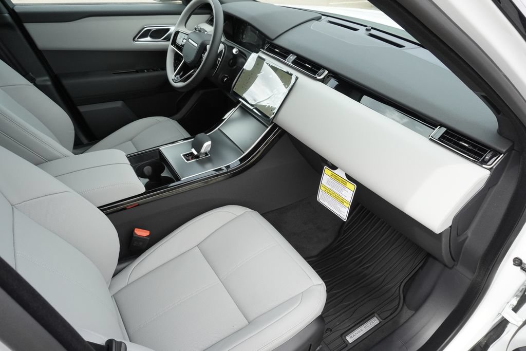 New 2026 Land Rover Range Rover Velar S AWD/4WD image 22