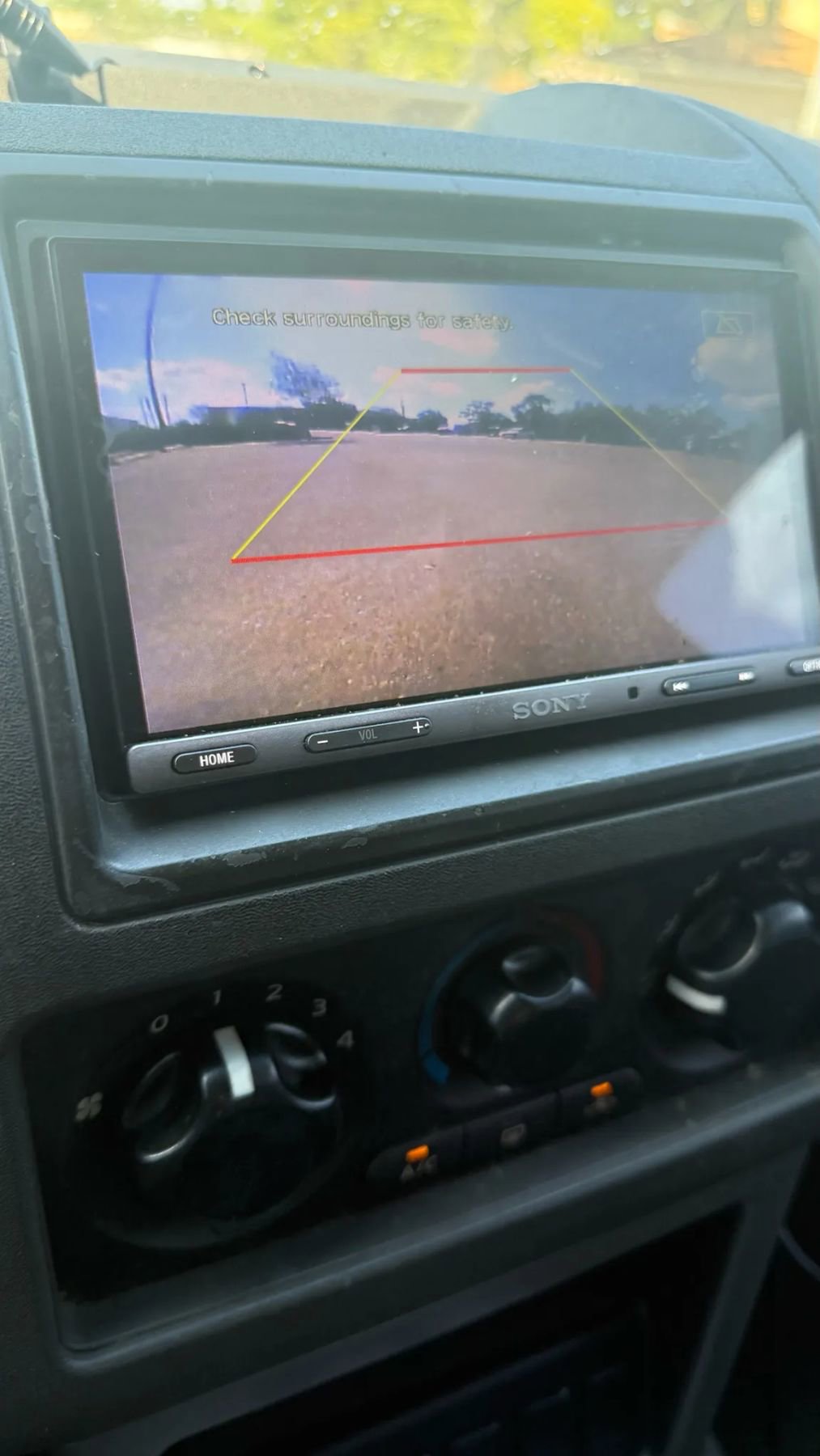 Used 2011 Nissan Pathfinder S image 15