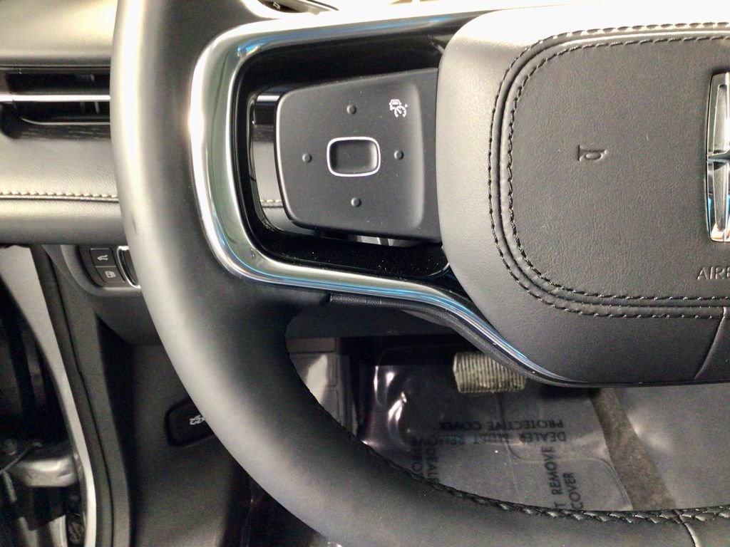 New 2026 Lincoln Nautilus Reserve w/ Jet Appearance Package image 24