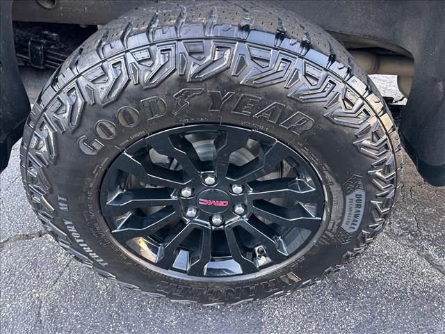 Certified 2023 GMC Sierra 1500 AT4X image 37