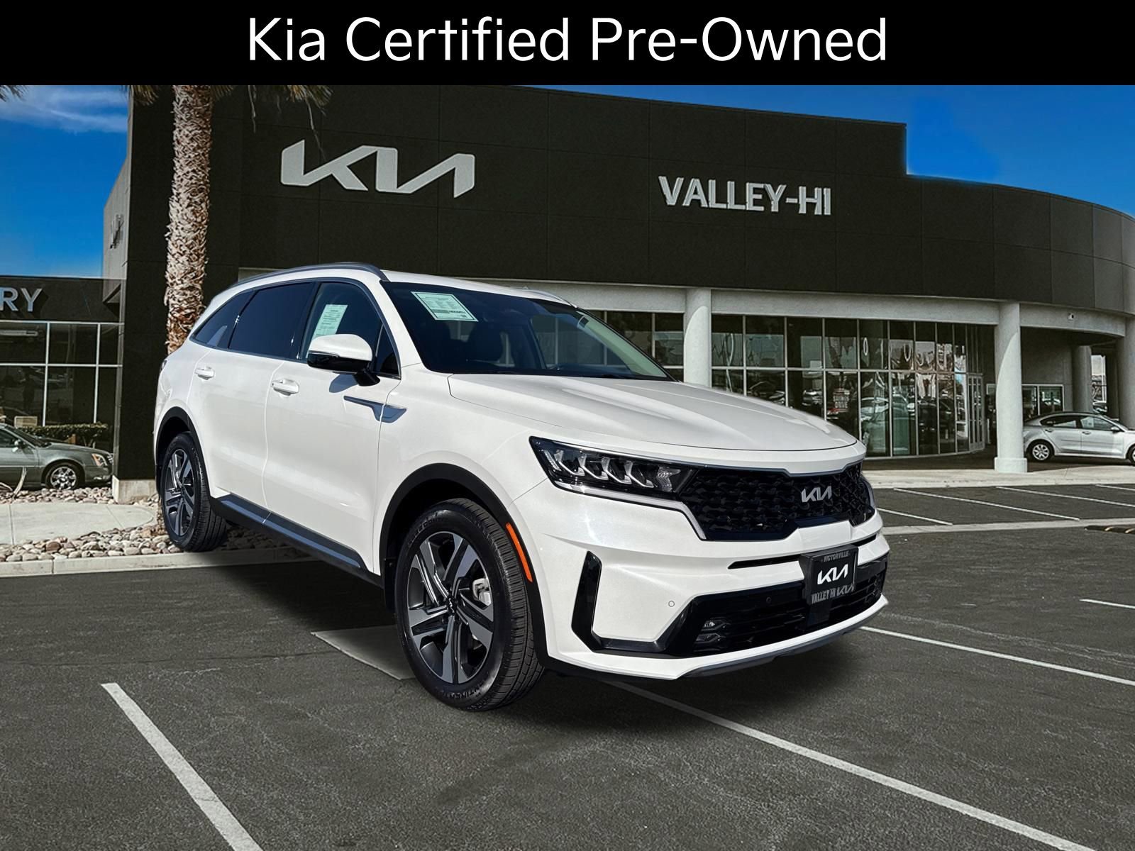 Certified 2023 Kia Sorento EX image 3