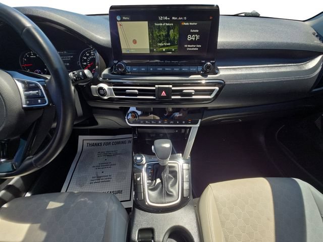 Used 2021 Kia Seltos SX w/ SX Sunroof Package AWD/4WD image 11