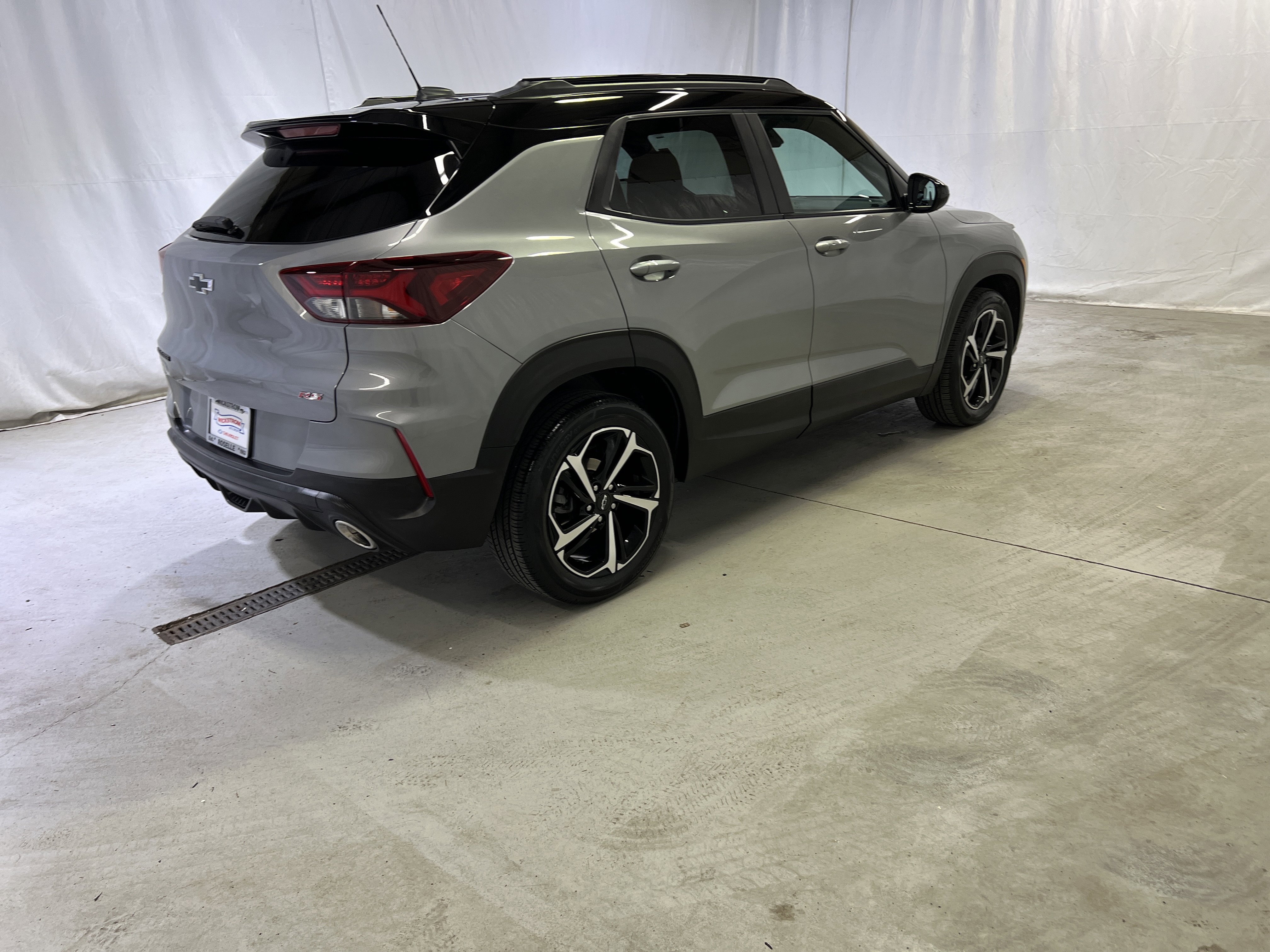 Certified 2023 Chevrolet TrailBlazer RS w/ Sun and Liftgate Package FWD image 11