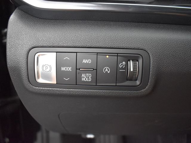 Used 2026 GMC Terrain AT4 w/ LPO, Floor Liner Package AWD/4WD image 20