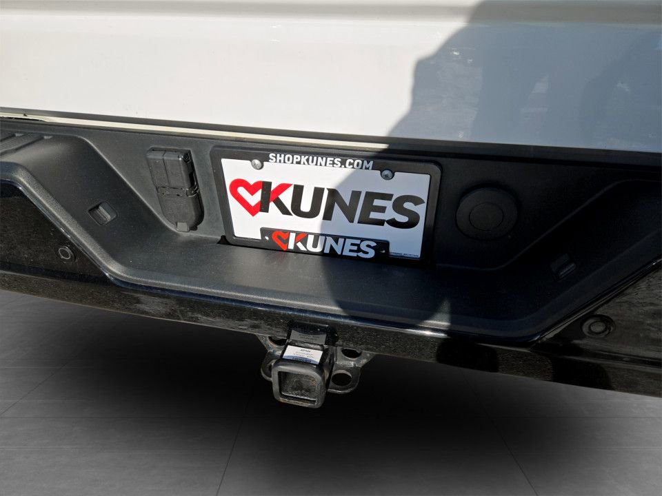 Used 2023 Chevrolet Silverado 1500 ZR2 w/ Technology Package image 33