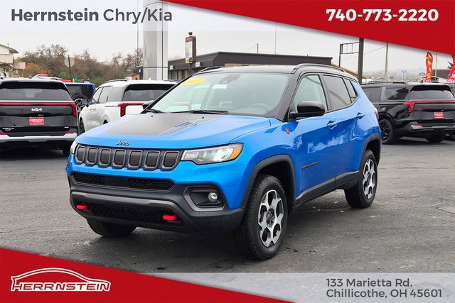 Used 2022 Jeep Compass Trailhawk image 3
