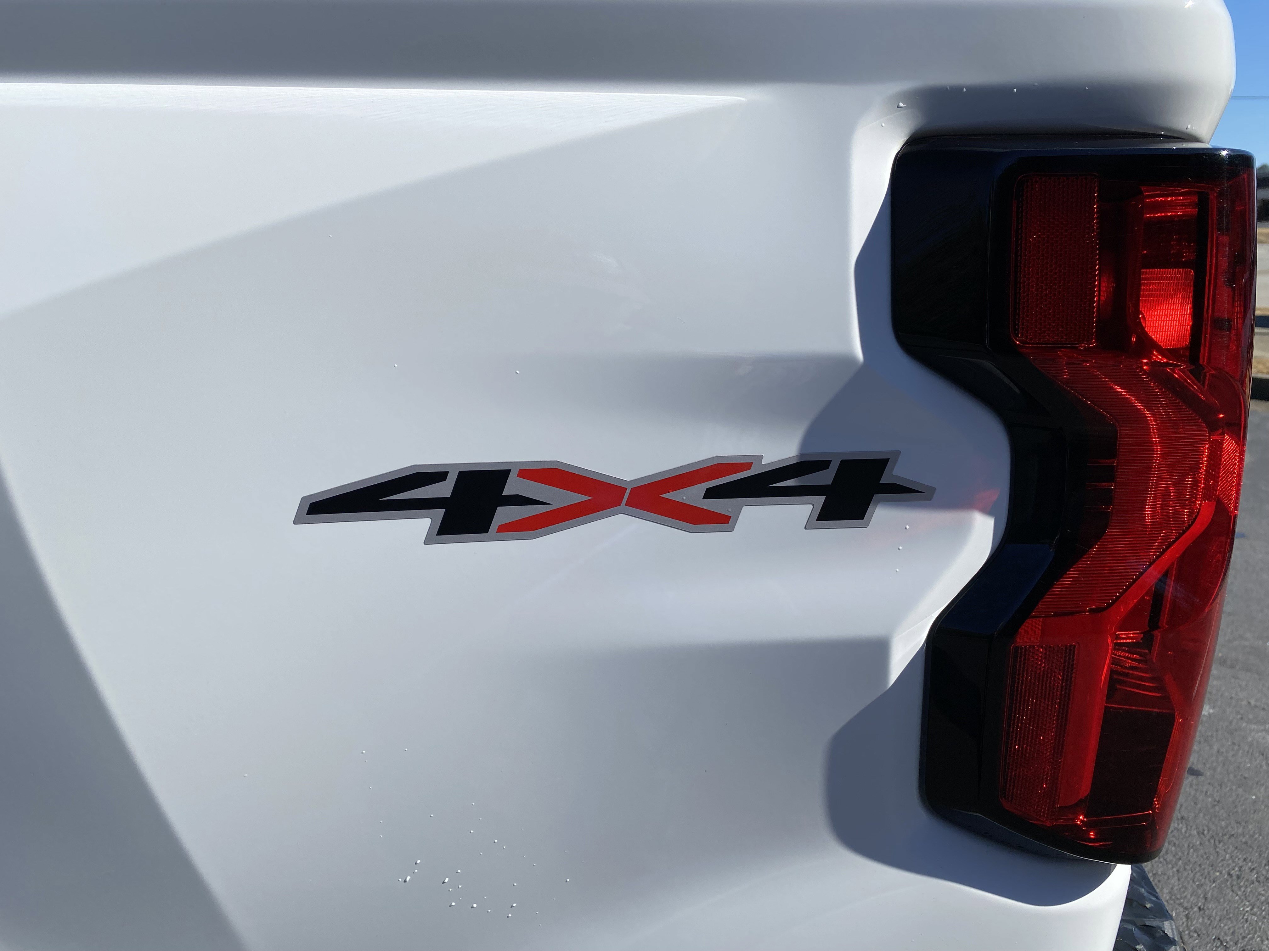 Used 2025 Chevrolet Colorado W/T w/ WT Convenience Package II image 39