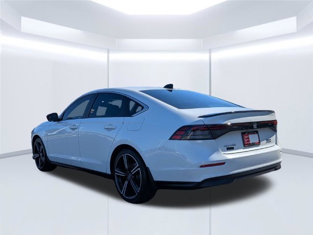 Used 2024 Honda Accord Sport image 4