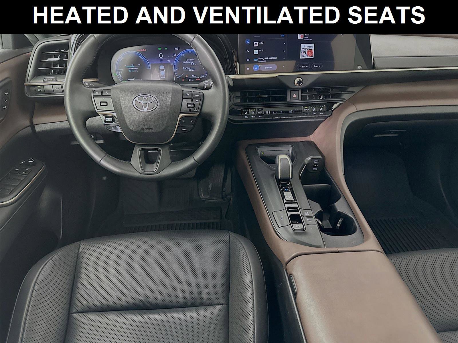 Certified 2023 Toyota Crown Limited image 2