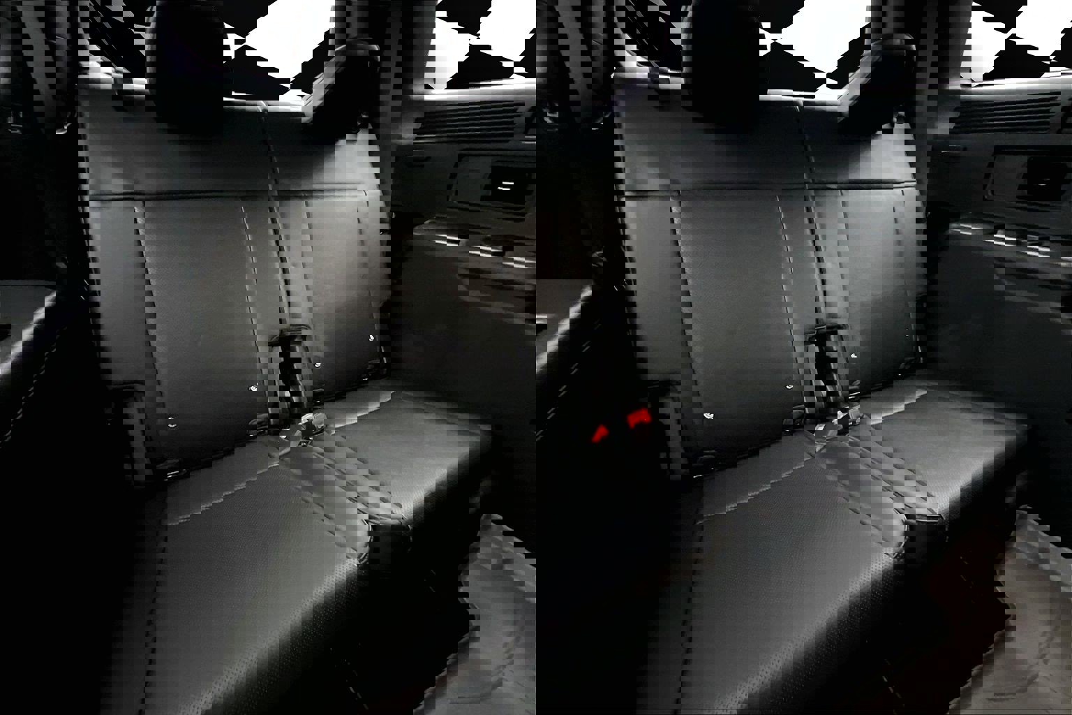 Used 2025 Hyundai Santa Fe SEL image 28