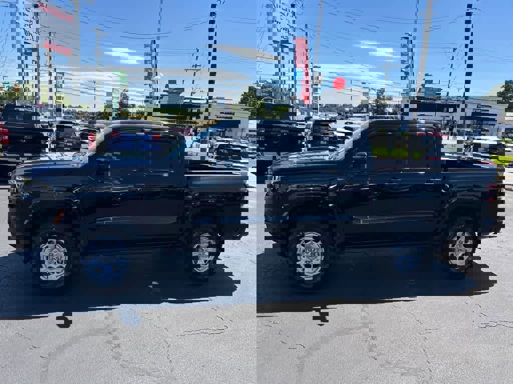 Certified 2024 Nissan Frontier S AWD/4WD image 6