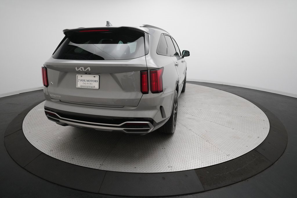 Certified 2023 Kia Sorento SX image 36