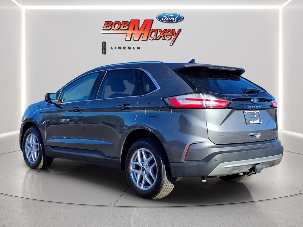 Used 2024 Ford Edge SEL w/ Convenience Package AWD/4WD image 7