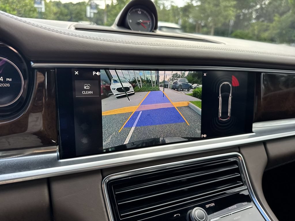 Used 2018 Porsche Panamera 4 Executive AWD/4WD image 49