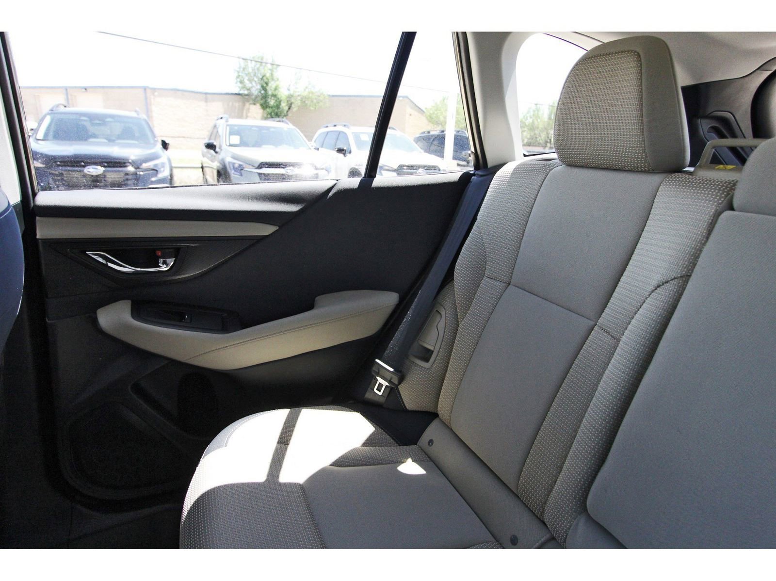 Certified 2025 Subaru Outback Premium image 11