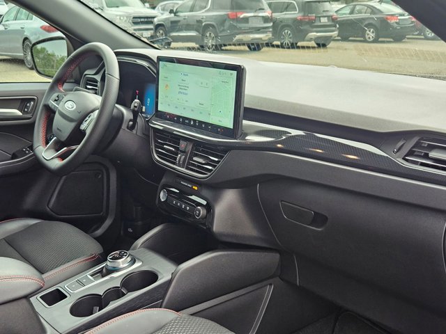 Used 2026 Ford Escape ST-Line w/ Tech Pack #1 FWD image 17