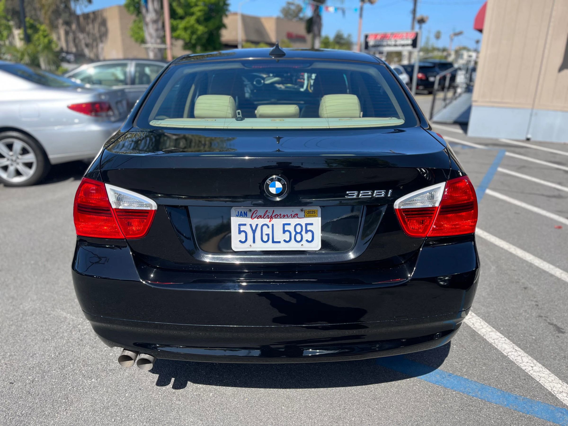 Used 2007 BMW 328i Sedan RWD image 6