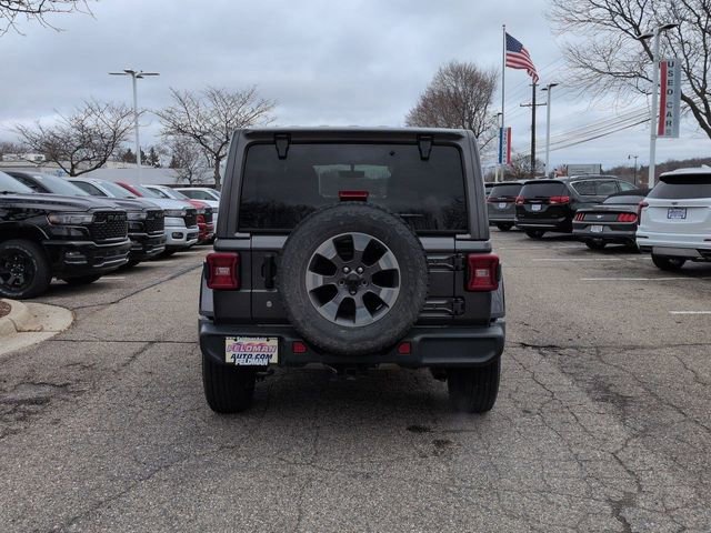 Used 2019 Jeep Wrangler Unlimited Sahara image 4