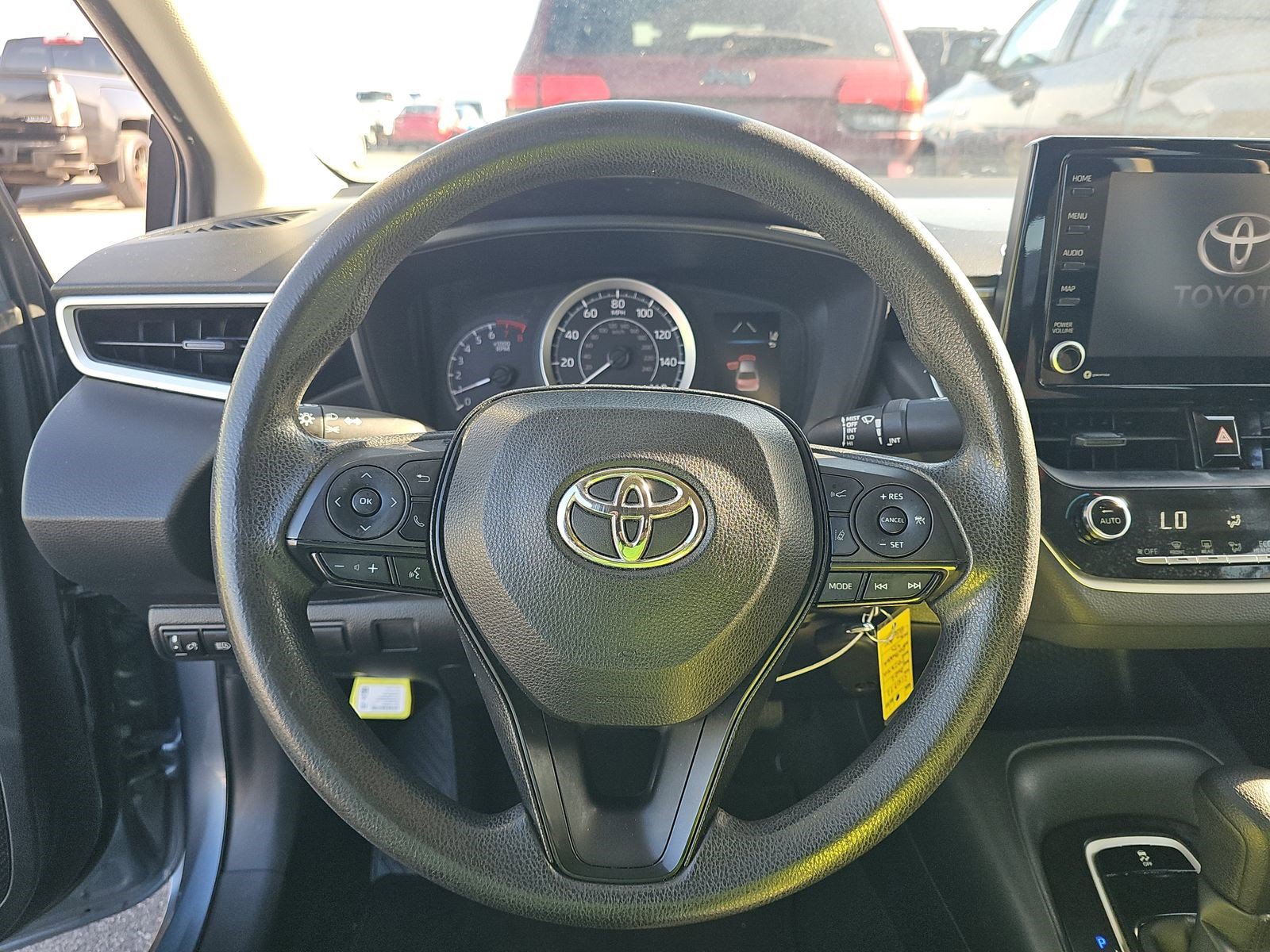 Used 2022 Toyota Corolla LE FWD image 13