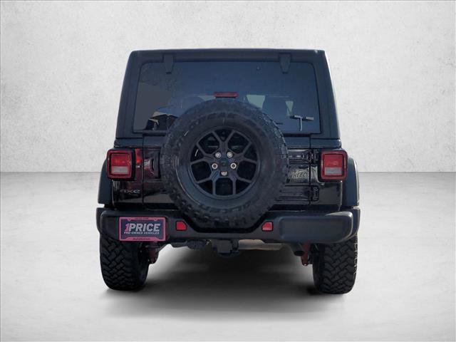 Used 2025 Jeep Wrangler Willys image 6