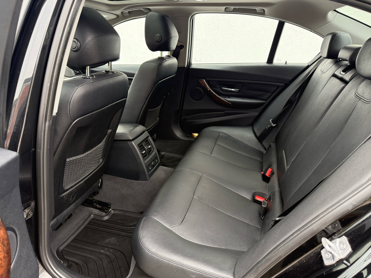 Used 2015 BMW 328i xDrive Sedan image 24