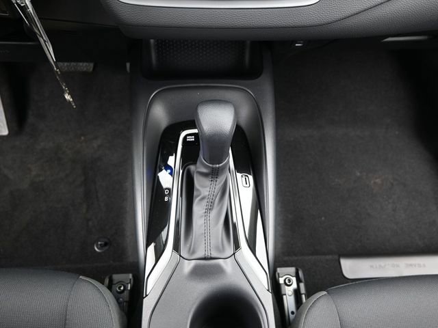 Used 2026 Toyota Corolla LE image 7