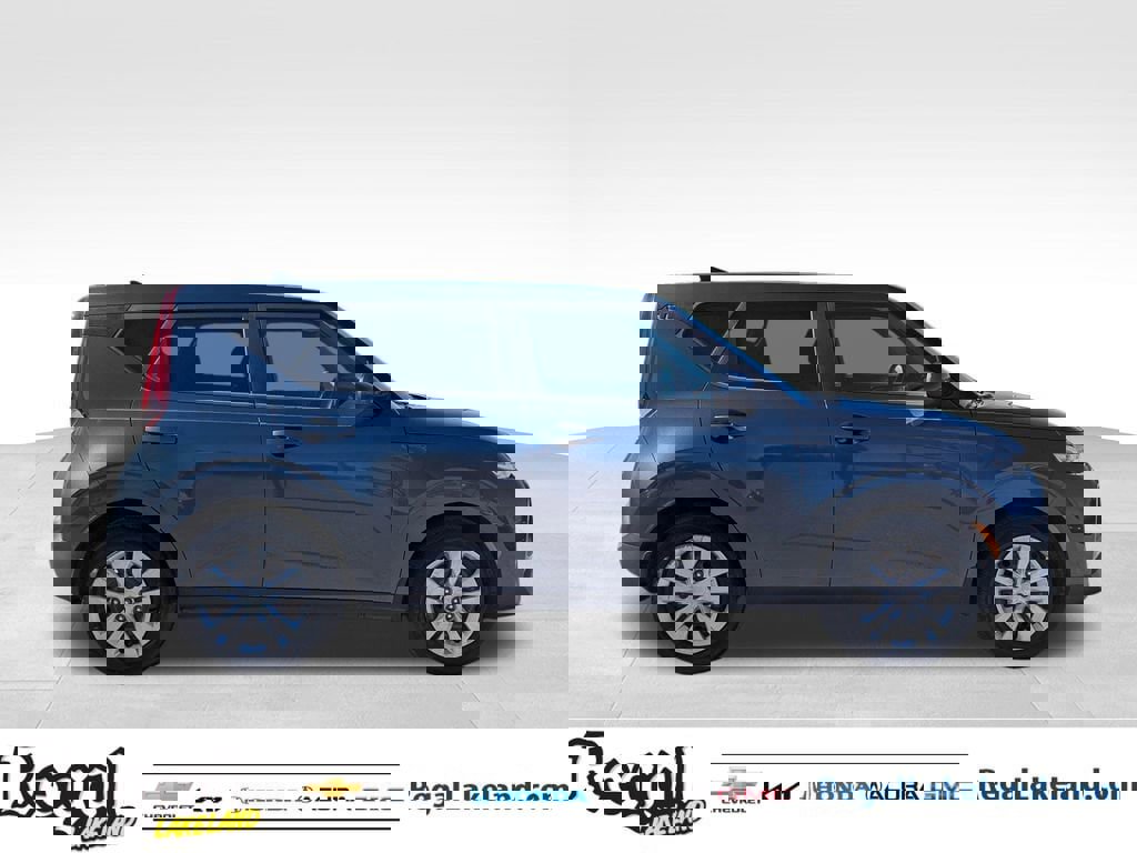 Used 2020 Kia Soul LX image 3