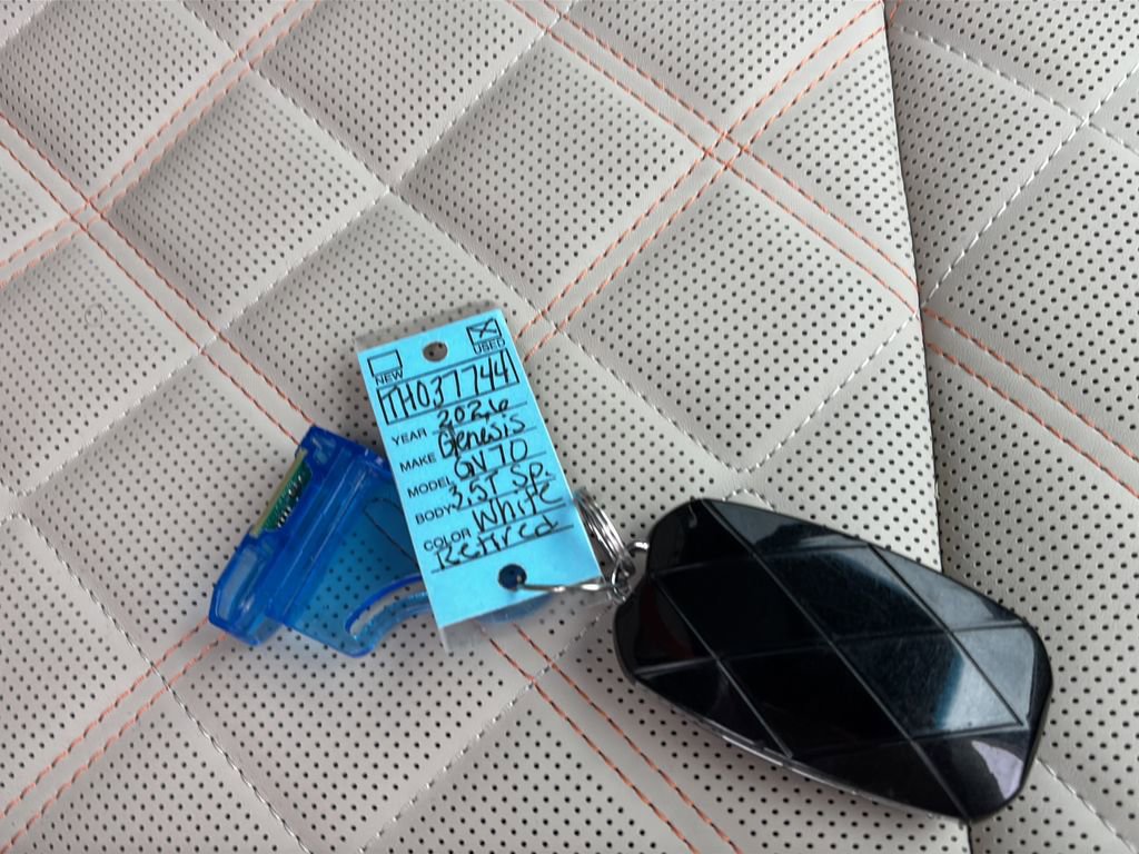 Certified 2026 Genesis GV70 3.5T Sport Prestige image 43